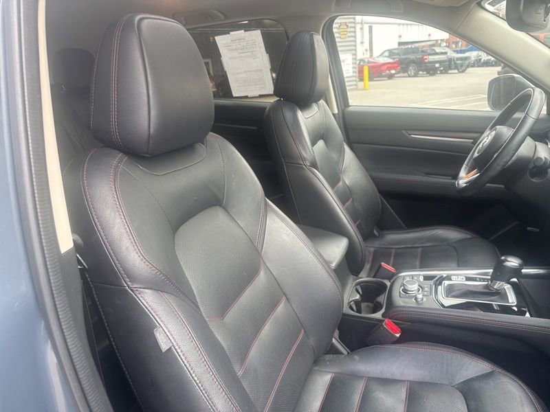 Used 2021 MAZDA CX-5 Carbon Edition image 9