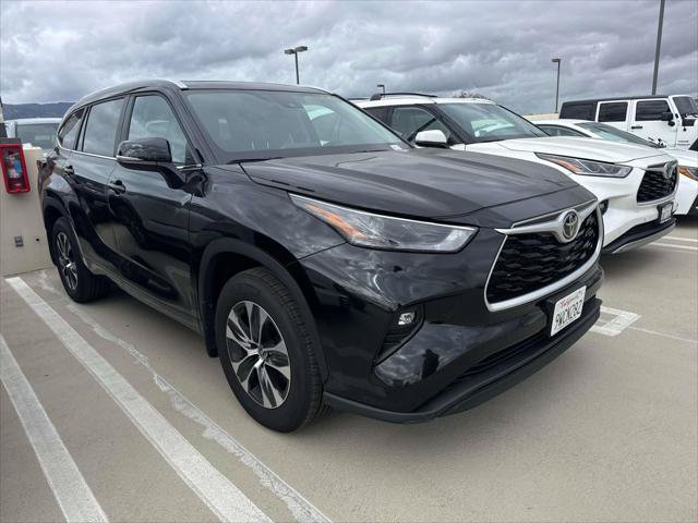 Certified 2026 Toyota Highlander XLE