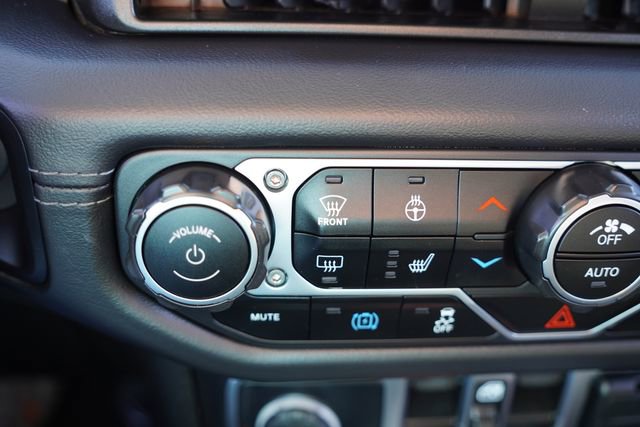 Certified 2025 Jeep Wrangler Unlimited Rubicon 4xe w/ Safety Group image 25