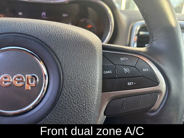 Used 2018 Jeep Grand Cherokee Limited image 17