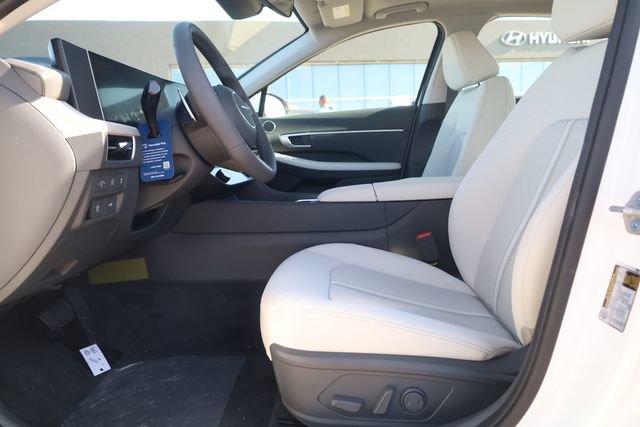 New 2026 Hyundai Sonata SEL FWD image 13