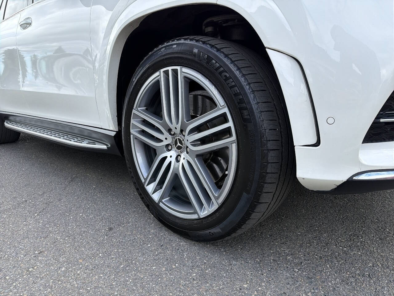Used 2020 Mercedes-Benz GLS 580 4MATIC image 16