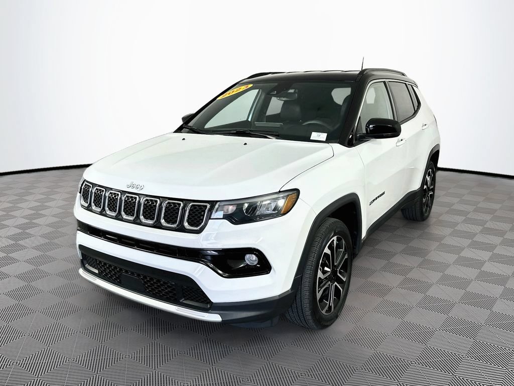 Certified 2023 Jeep Compass Limited AWD/4WD image 5