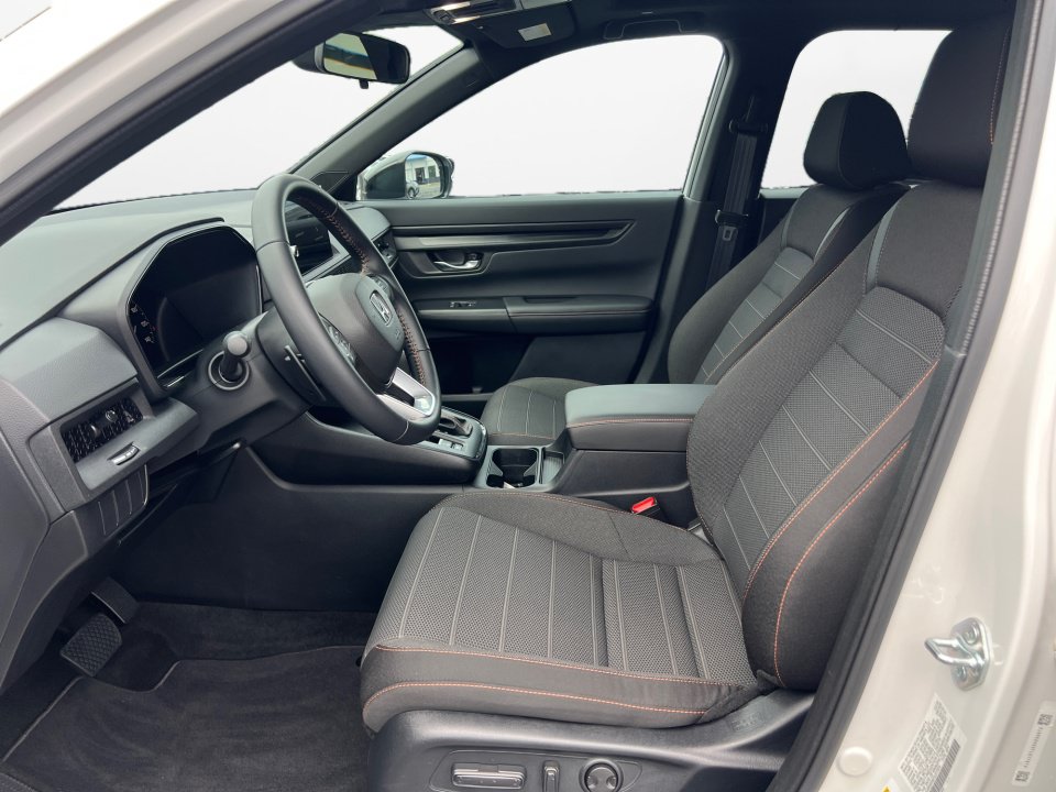 Certified 2026 Honda CR-V Sport image 9