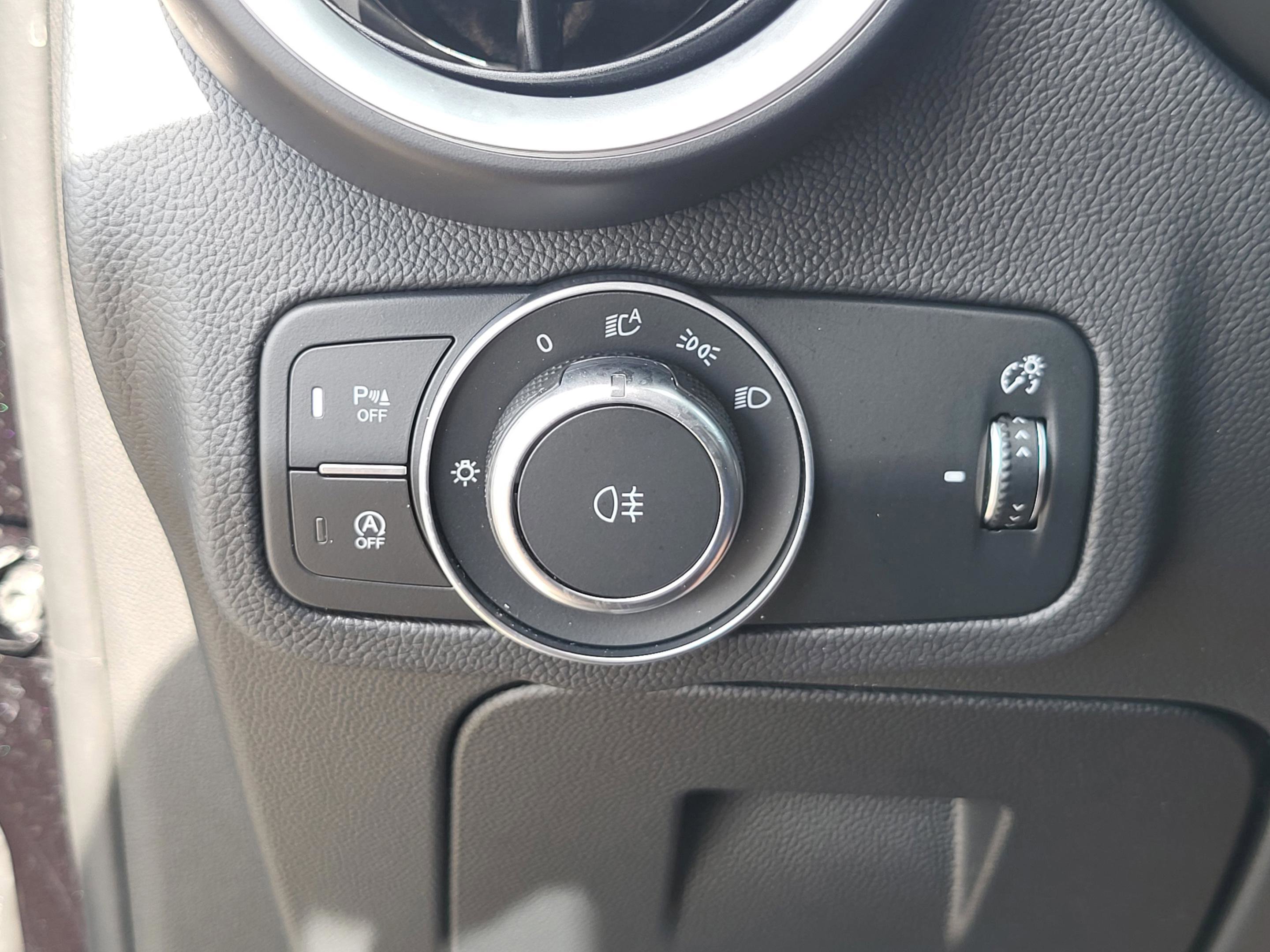 New 2025 Alfa Romeo Stelvio Sprint image 56