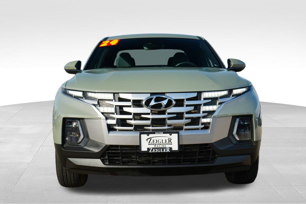 Certified 2024 Hyundai Santa Cruz SEL image 2