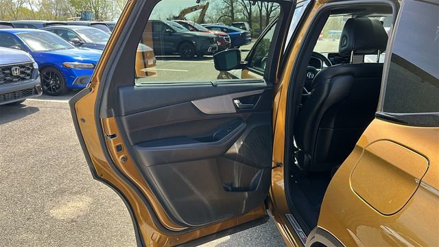 Used 2023 Acura MDX Type S AWD/4WD image 22