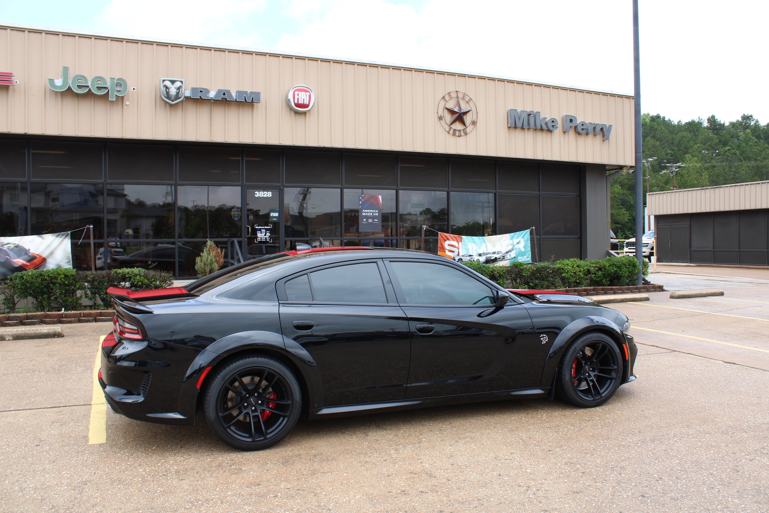 Used 2021 Dodge Charger SRT Hellcat RWD image 6