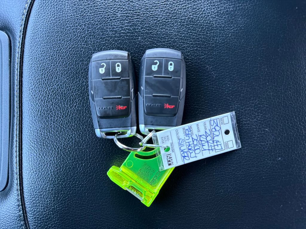 Used 2024 RAM 2500 Big Horn w/ Night Edition image 39