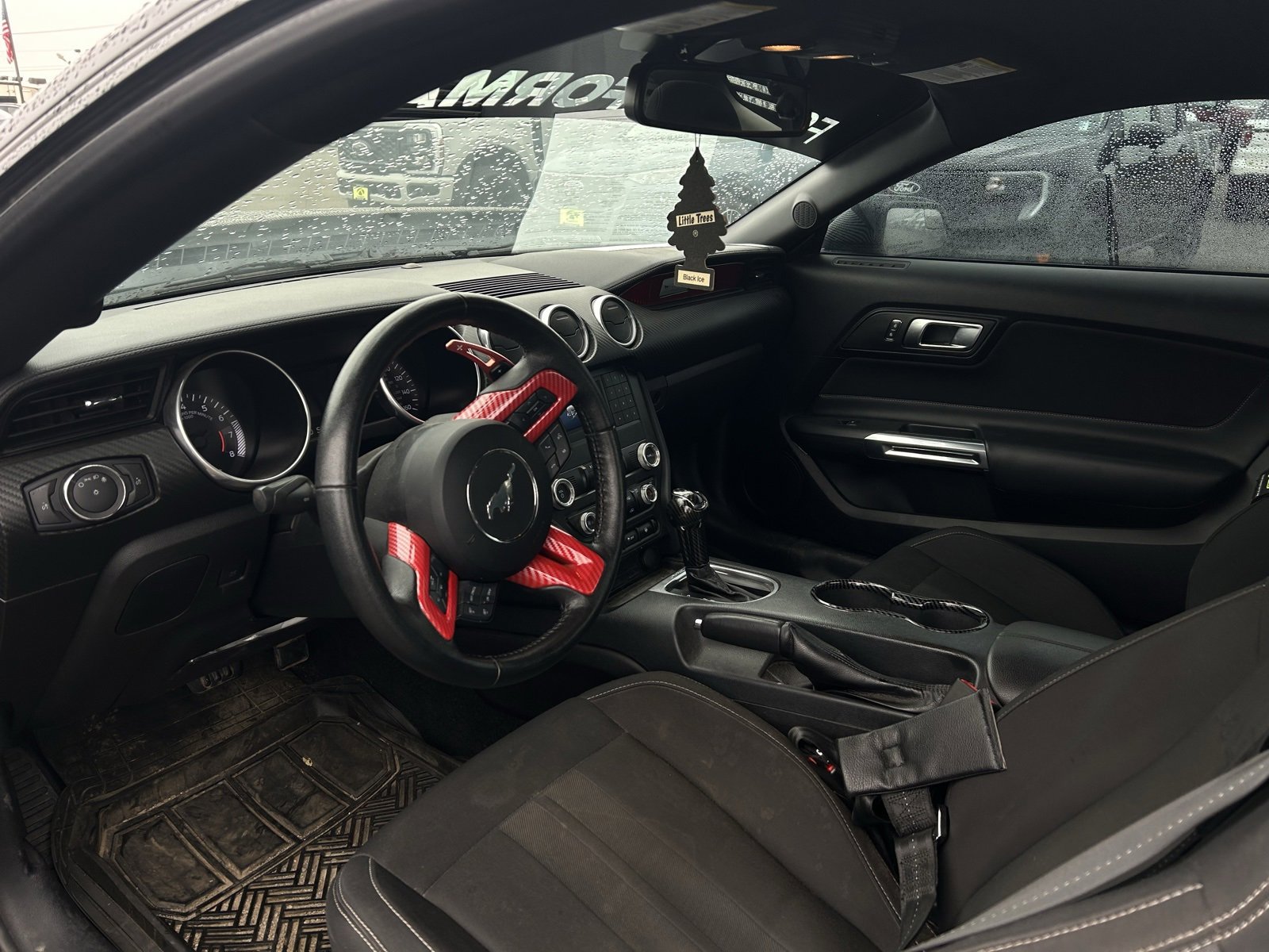 Used 2019 Ford Mustang Coupe image 17