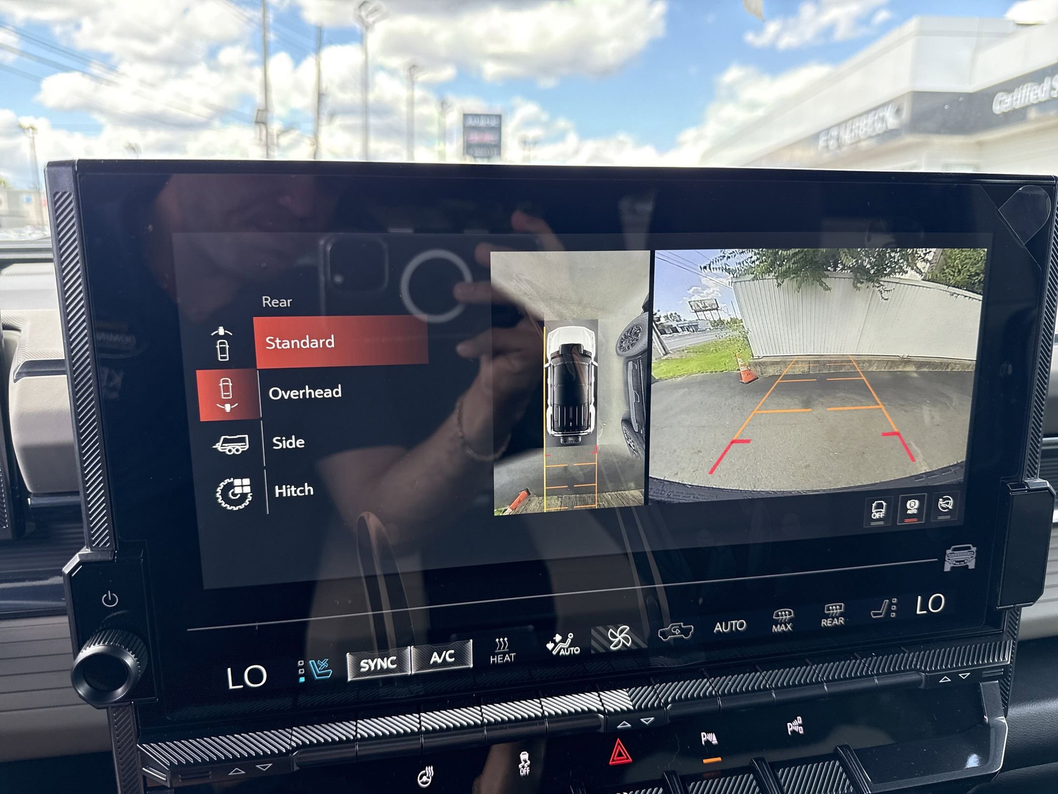 New 2026 GMC Hummer EV SUV image 17