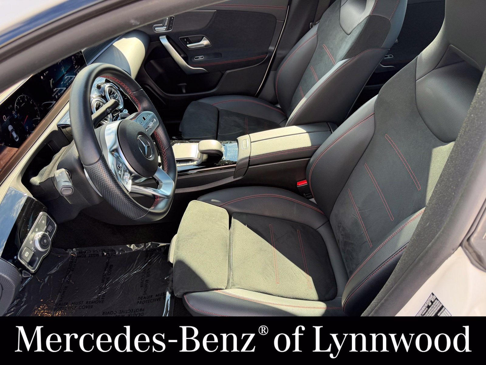 Used 2023 Mercedes-Benz CLA 250 4MATIC image 12
