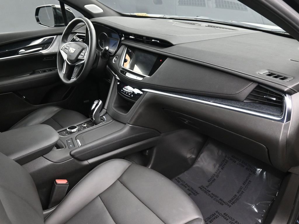 Certified 2024 Cadillac XT5 Premium Luxury image 11