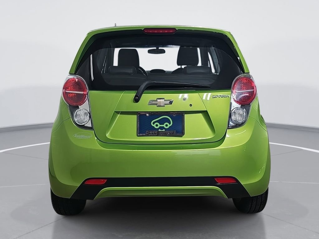 Used 2014 Chevrolet Spark LT image 5