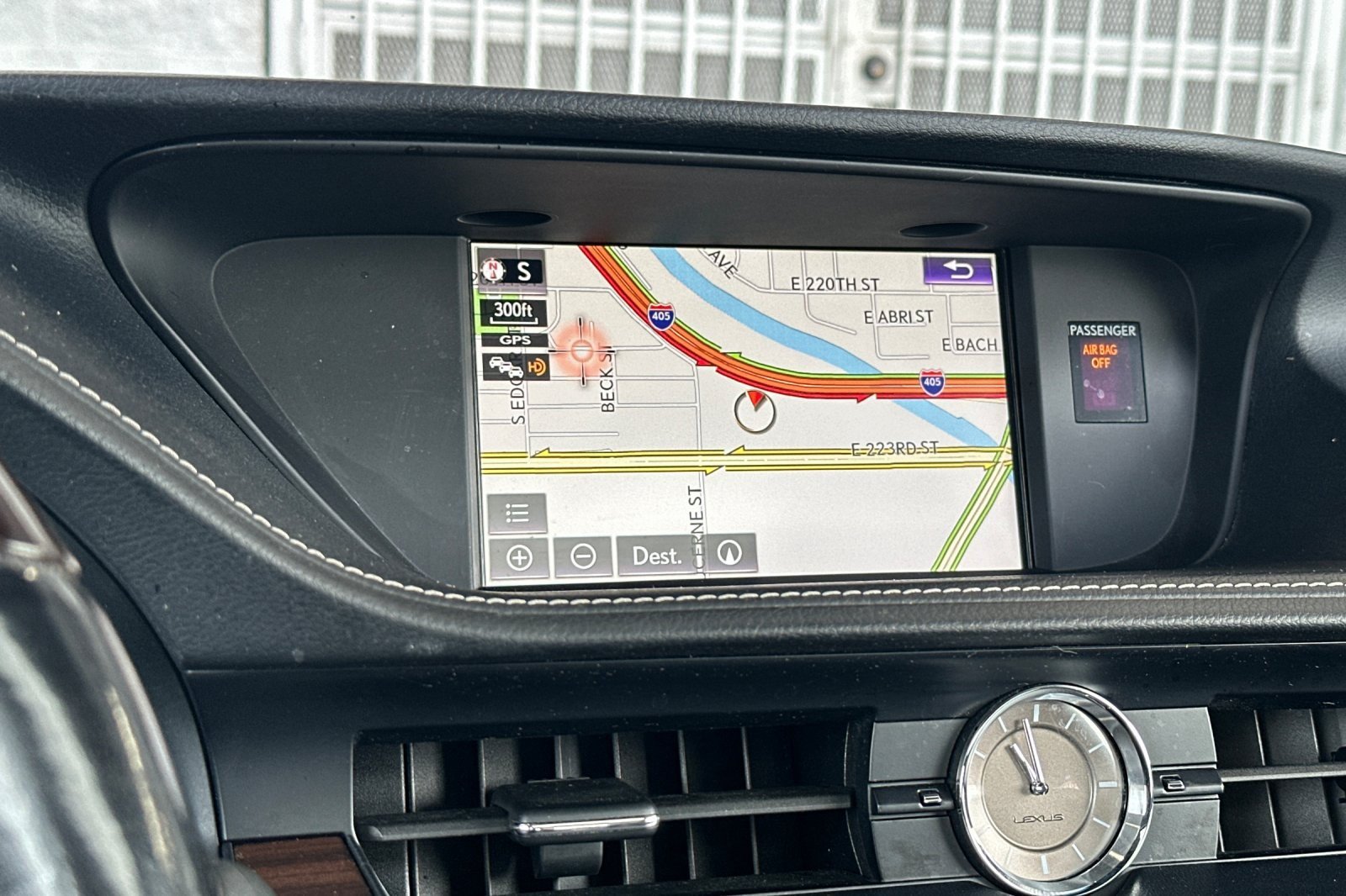 Used 2017 Lexus ES 300h w/ Navigation System Package FWD image 17