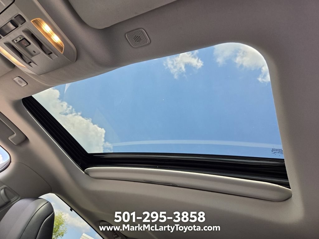 Used 2026 Toyota Highlander XLE AWD/4WD image 20