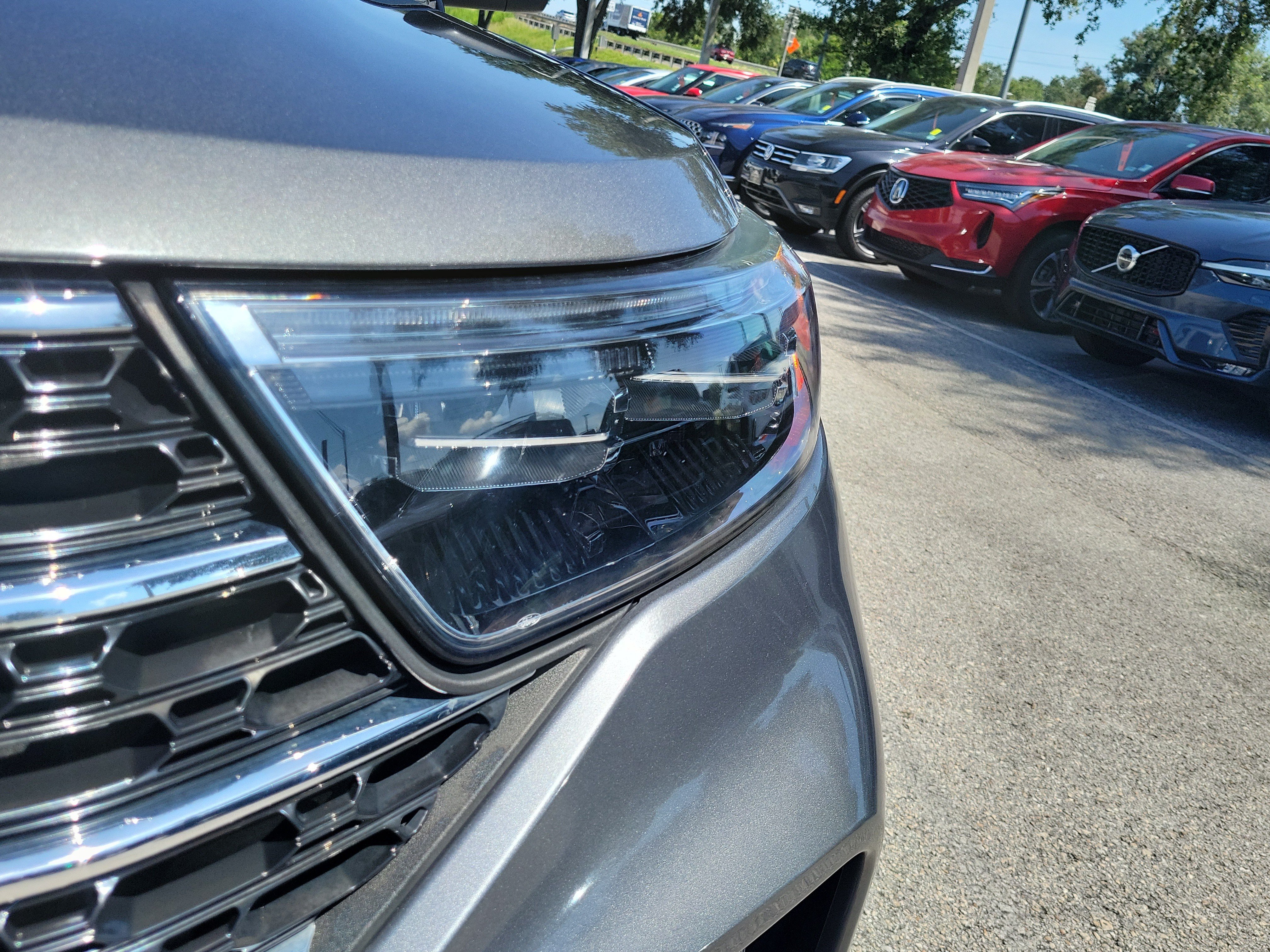 Certified 2023 Ford Explorer XLT w/ Equipment Group 202A RWD image 3