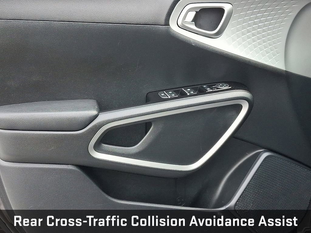 Used 2023 Kia Soul LX w/ Option Group 015 image 15