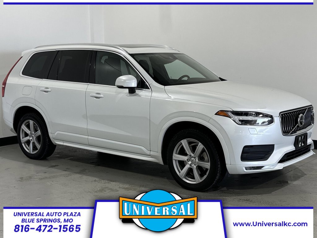 Used 2022 Volvo XC90 T5 Momentum
