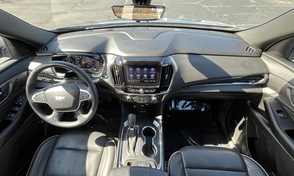Certified 2023 Chevrolet Traverse Premier image 11