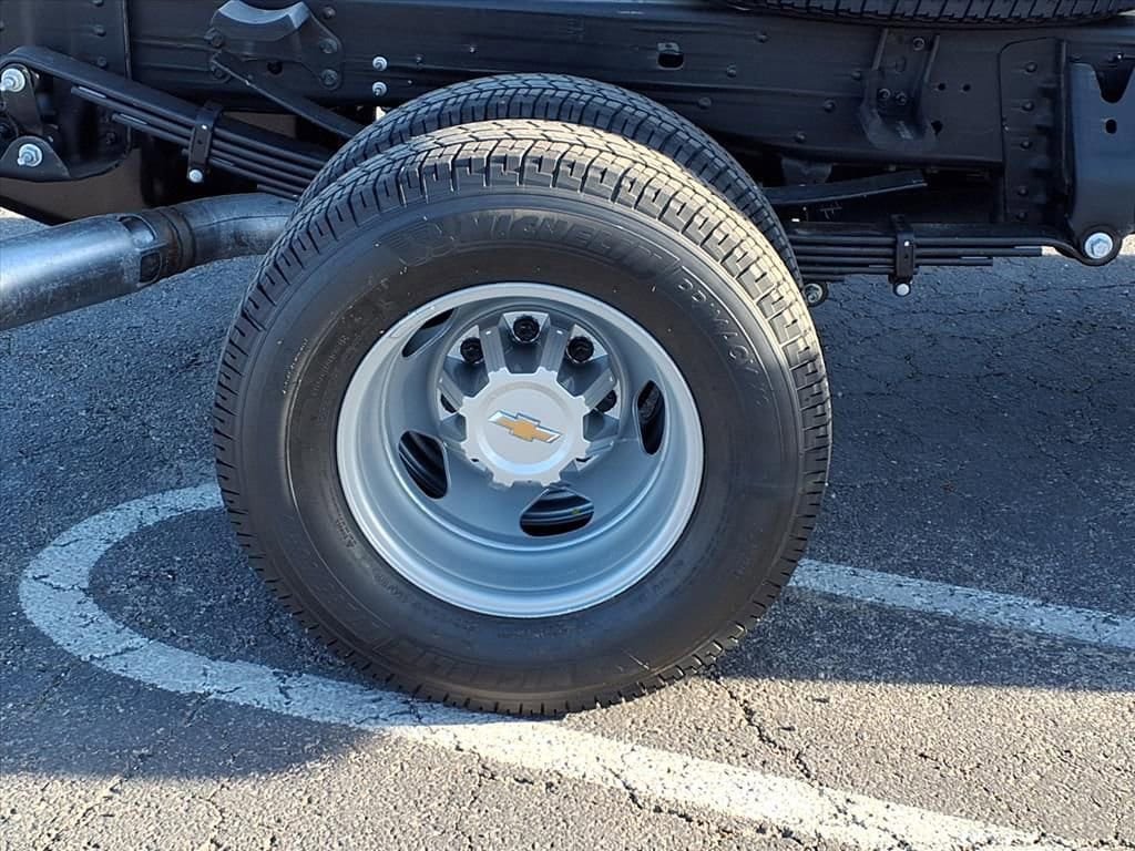 New 2026 Chevrolet Silverado 3500 W/T w/ WT Convenience Package image 4