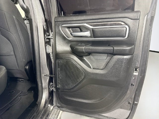 Used 2022 RAM 1500 2WD Quad Cab image 27