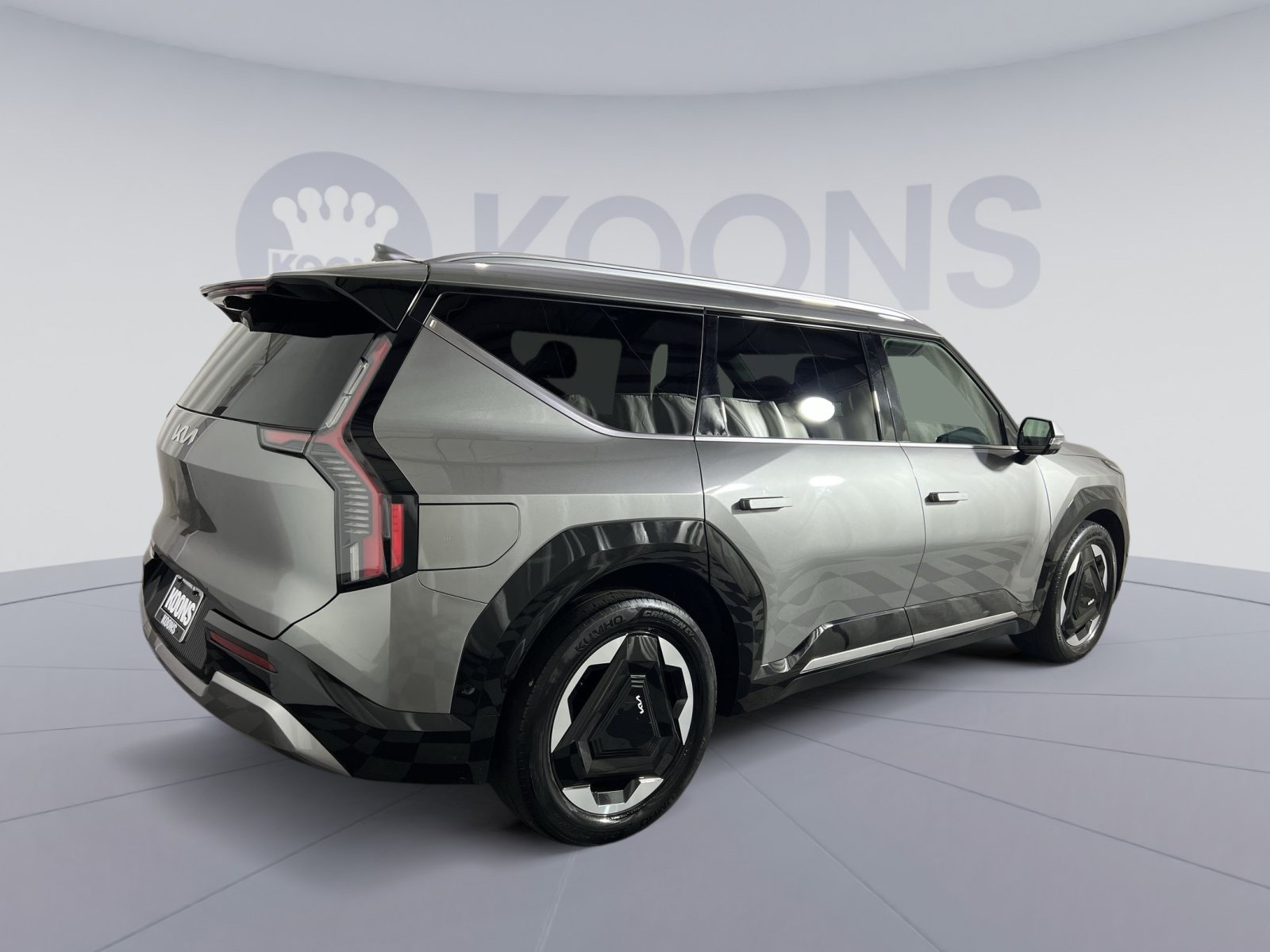 Used 2024 Kia EV9 Land AWD/4WD image 7