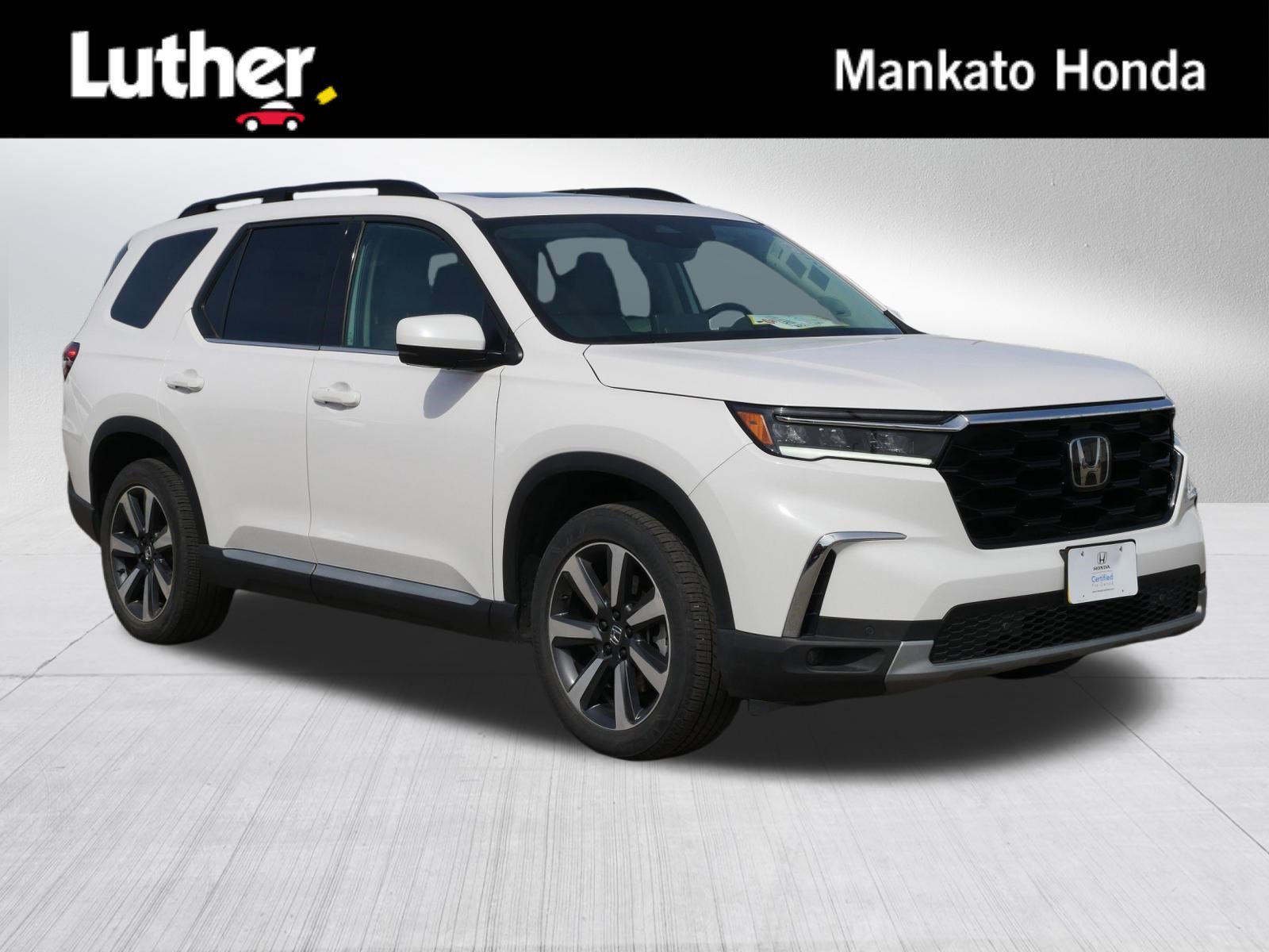 Certified 2024 Honda Pilot Touring