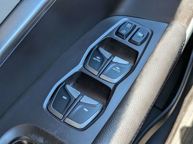 Used 2018 Hyundai Santa Fe Sport FWD image 25