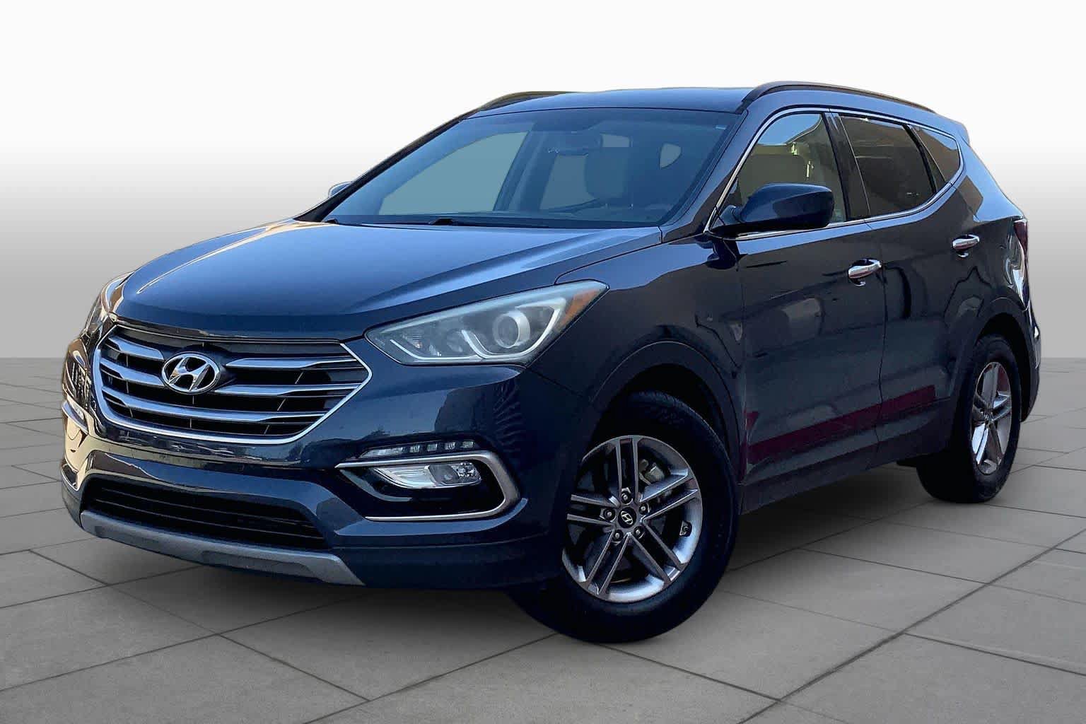 Used 2017 Hyundai Santa Fe Sport FWD image 1