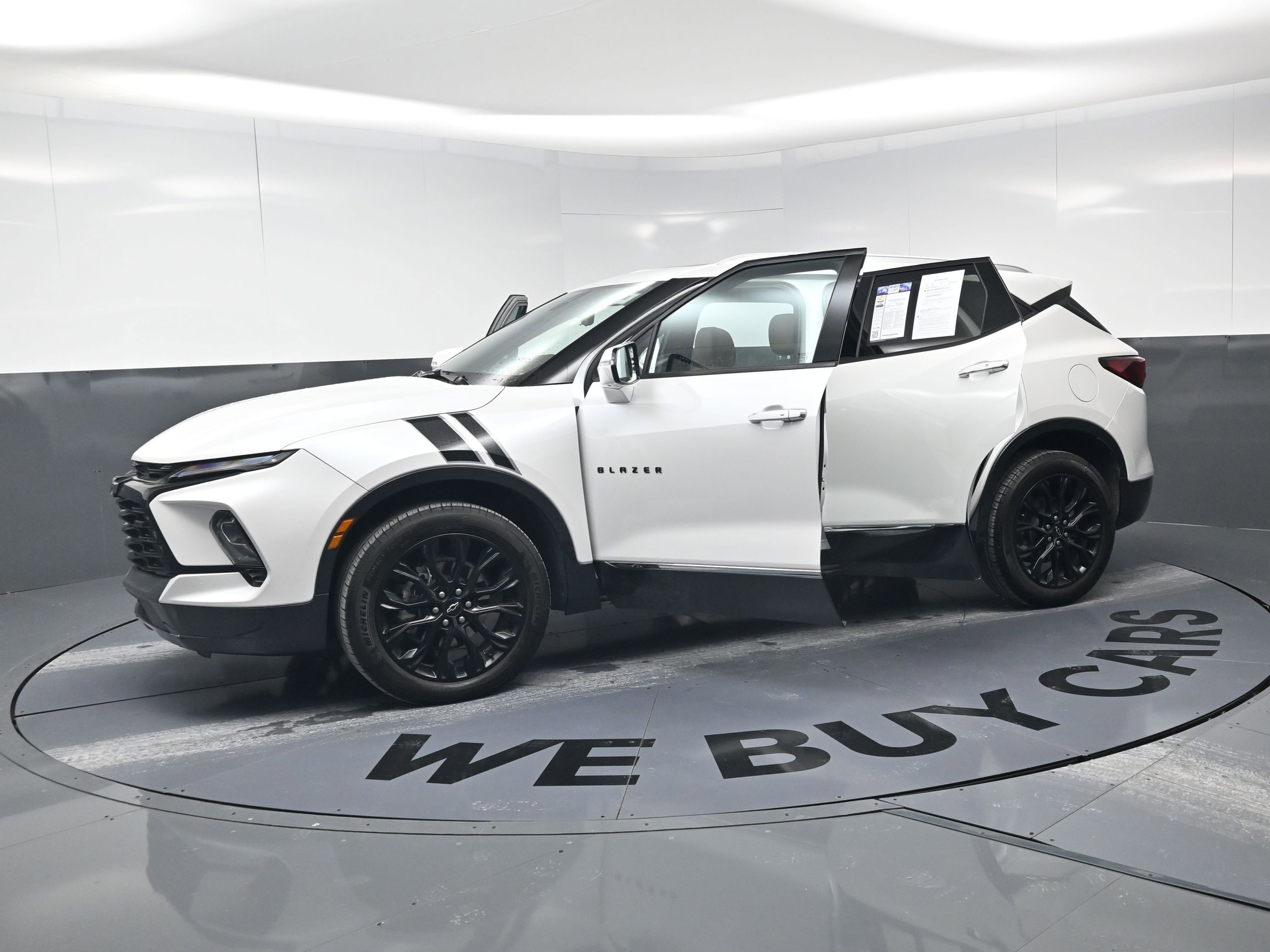 Used 2024 Chevrolet Blazer Premier w/ LPO, Black Sport Package image 21