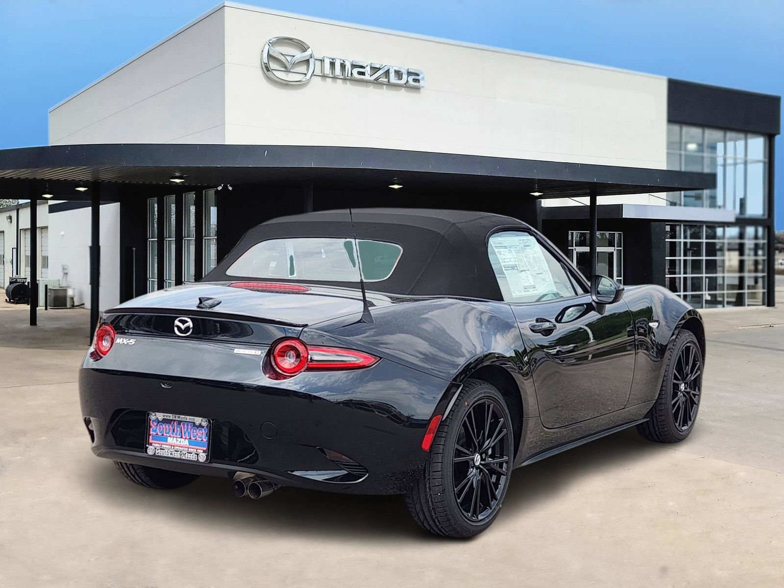 New 2026 MAZDA MX-5 Miata Club image 5
