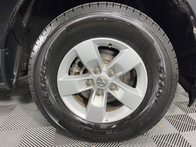 Used 2024 RAM 1500 Classic SLT image 14