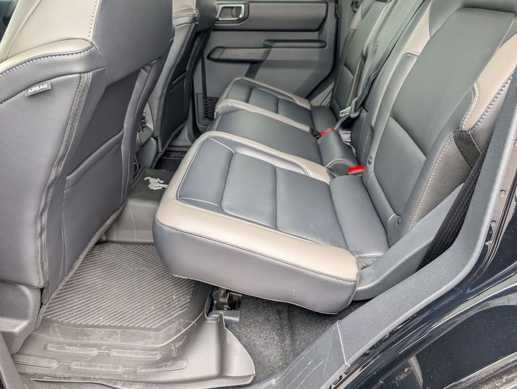 New 2025 Ford Bronco Outer Banks w/ Sasquatch Package AWD/4WD image 44