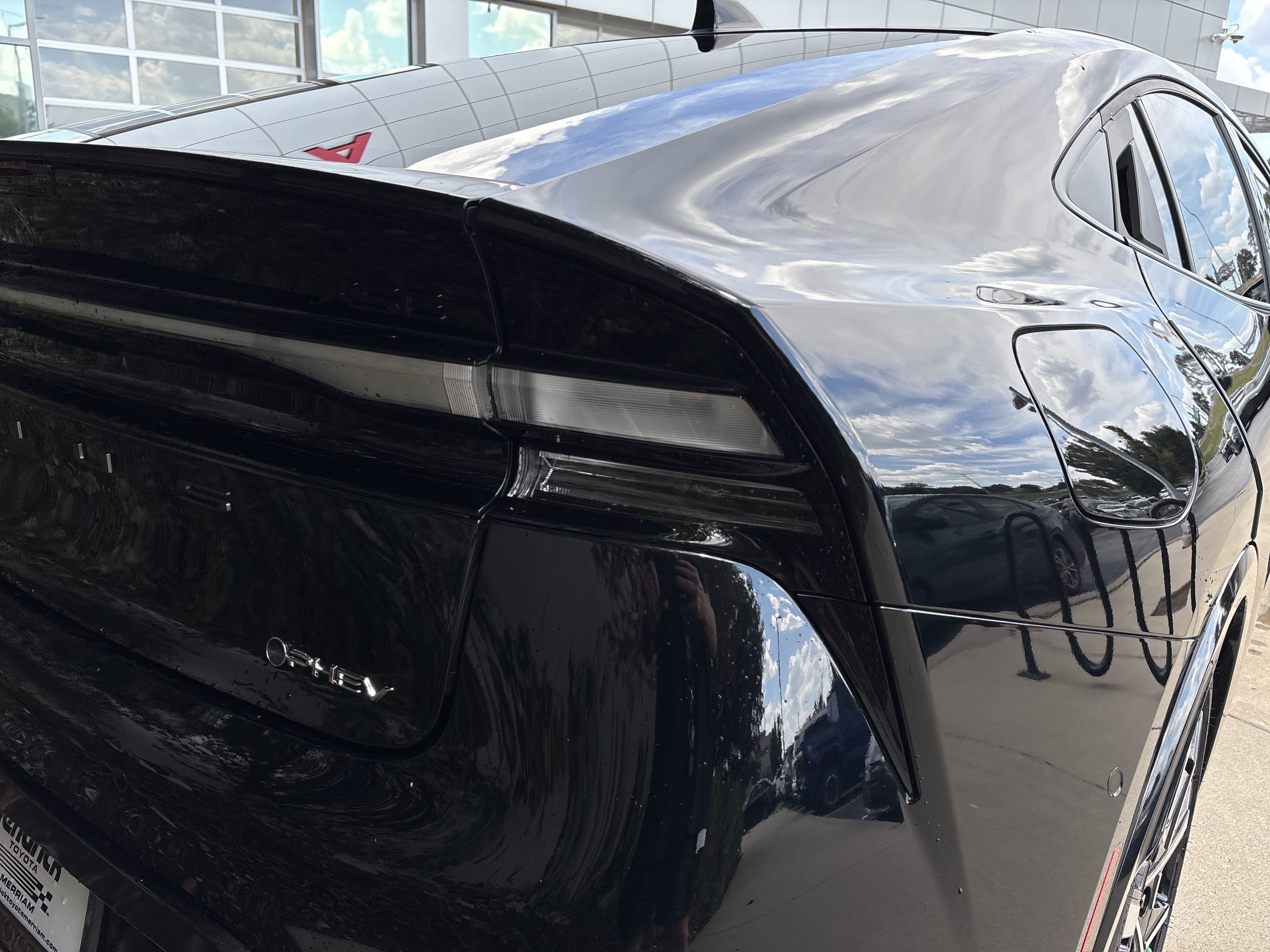 Used 2026 Toyota Prius Plug-In Hybrid w/ Limited Premium Package FWD image 9