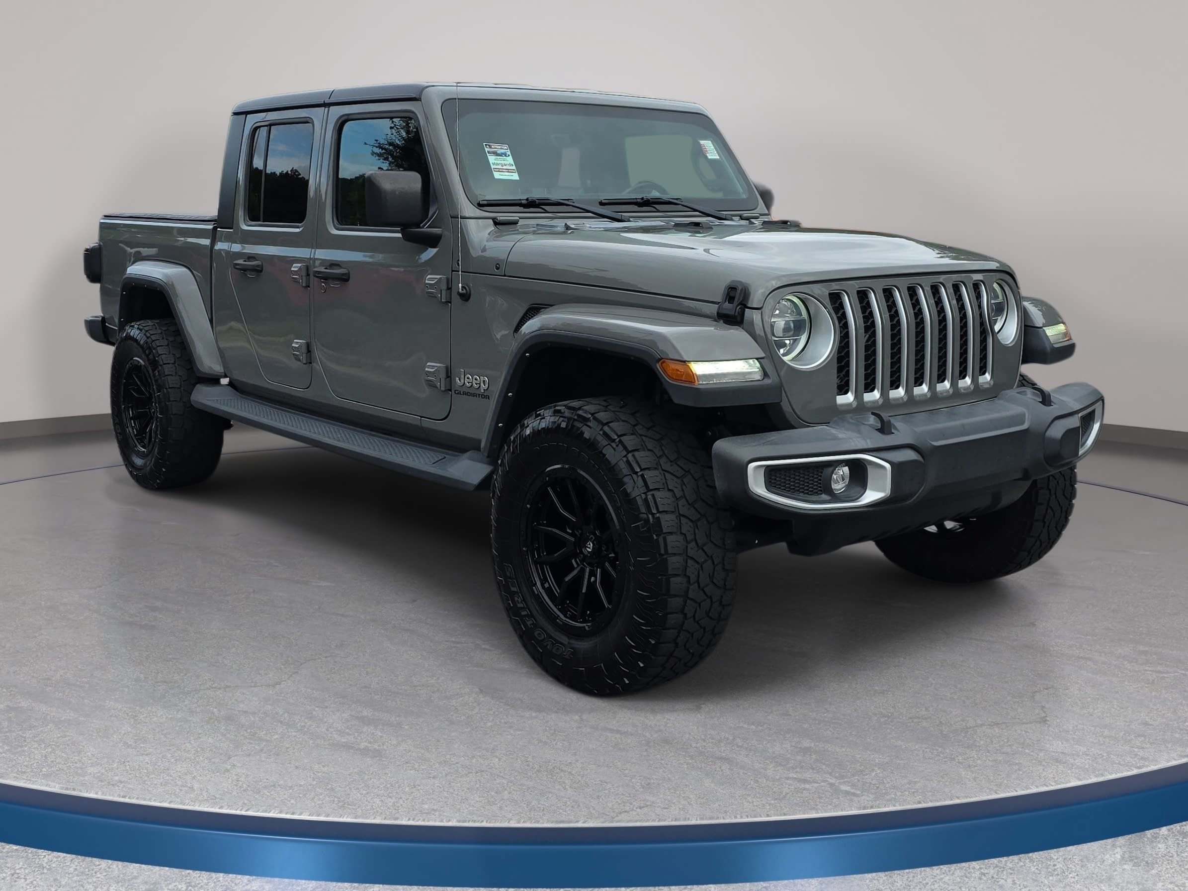 Certified 2022 Jeep Gladiator Overland w/ Popular Equipment Package AWD/4WD image 3