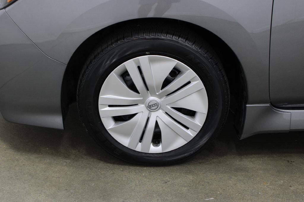 Used 2025 Nissan Leaf S FWD image 26
