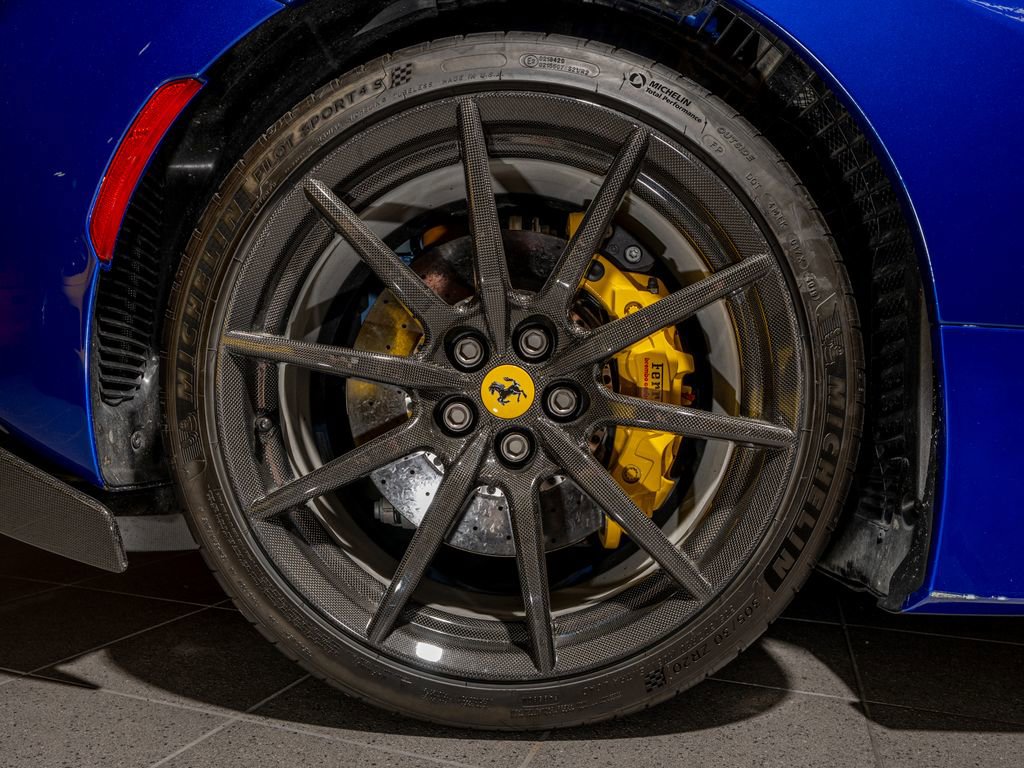 Certified 2019 Ferrari 488 Pista Coupe RWD image 37