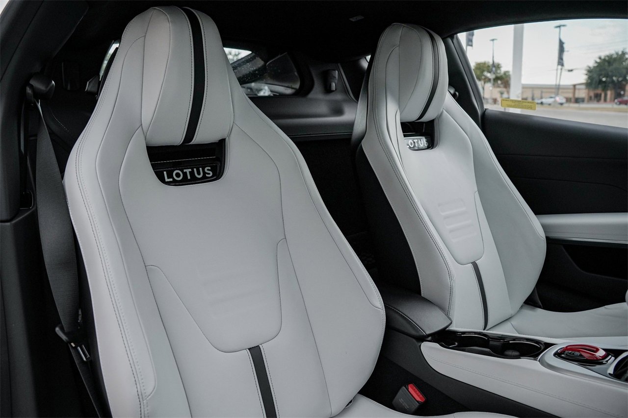 New 2025 Lotus Emira image 39