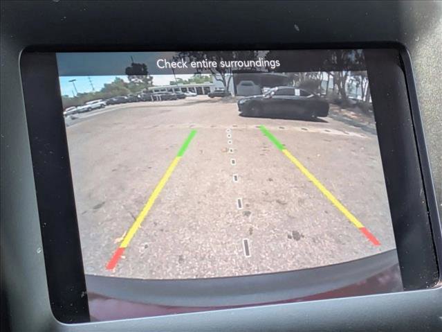 Used 2021 Jeep Cherokee Latitude AWD/4WD image 12