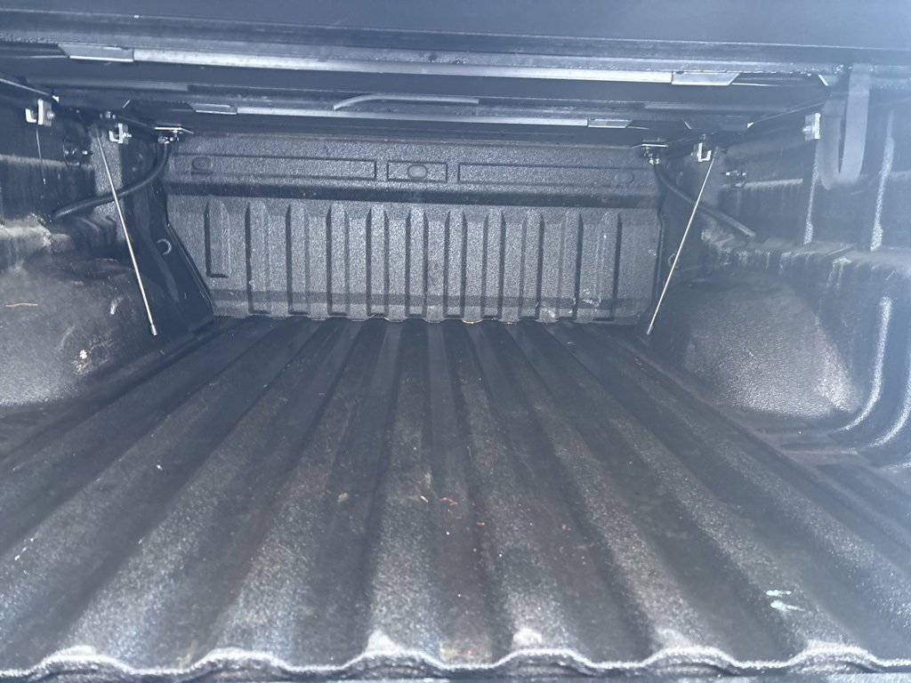 Used 2016 GMC Canyon SLE w/ All Terrain Package image 25