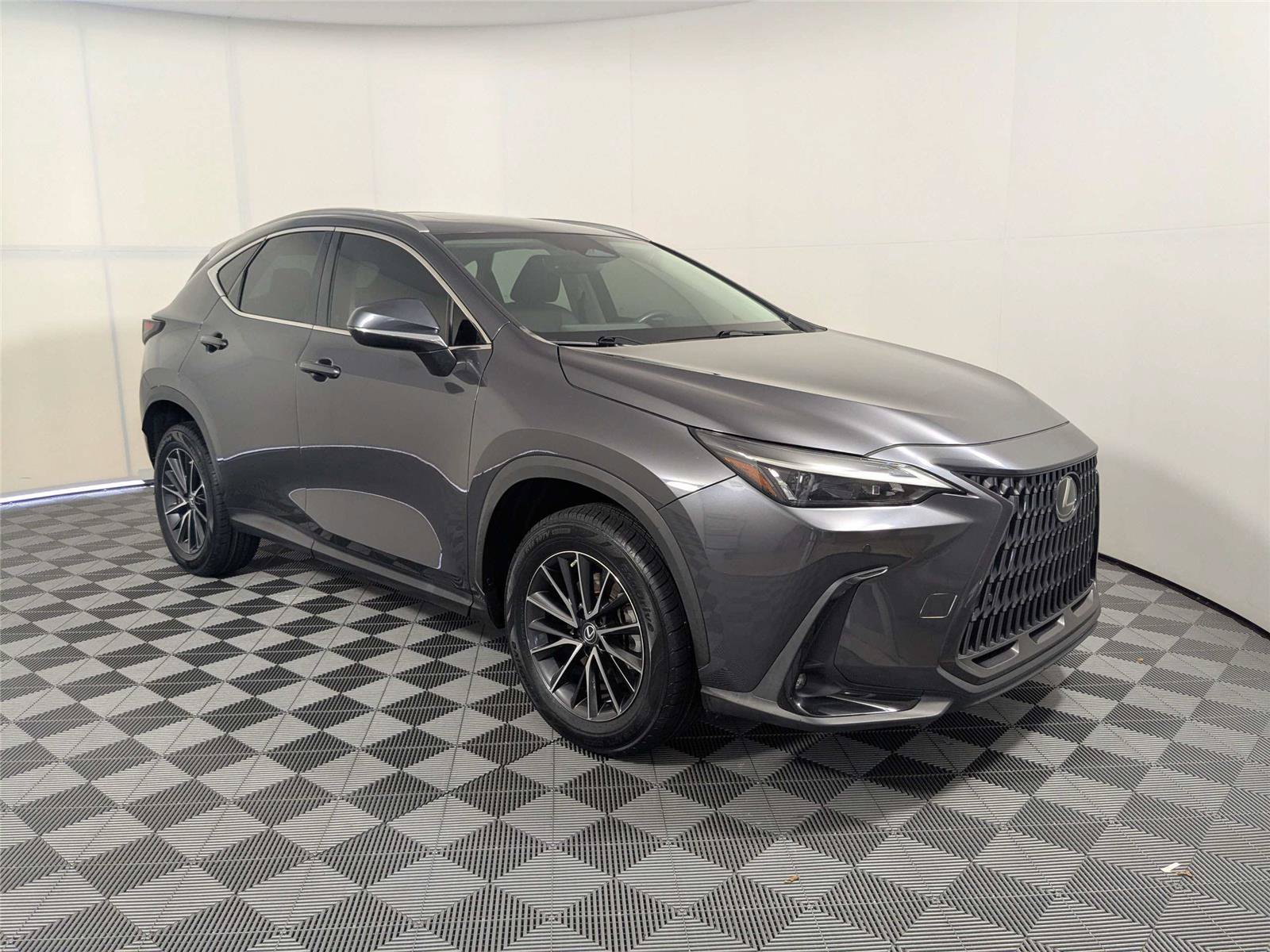 Used 2022 Lexus NX 350 AWD image 4