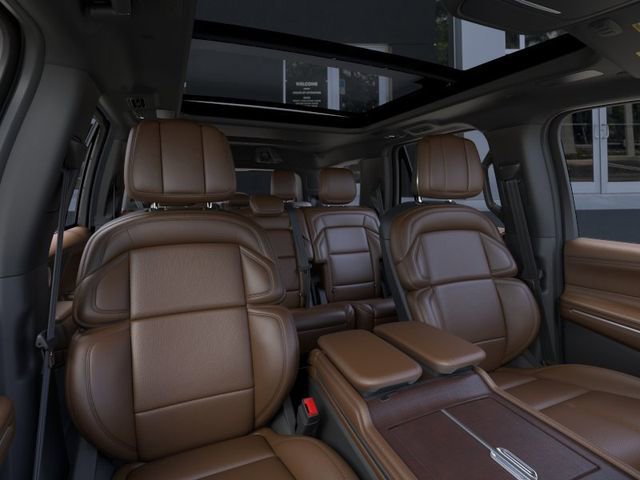 New 2026 Lincoln Navigator Reserve AWD/4WD image 10