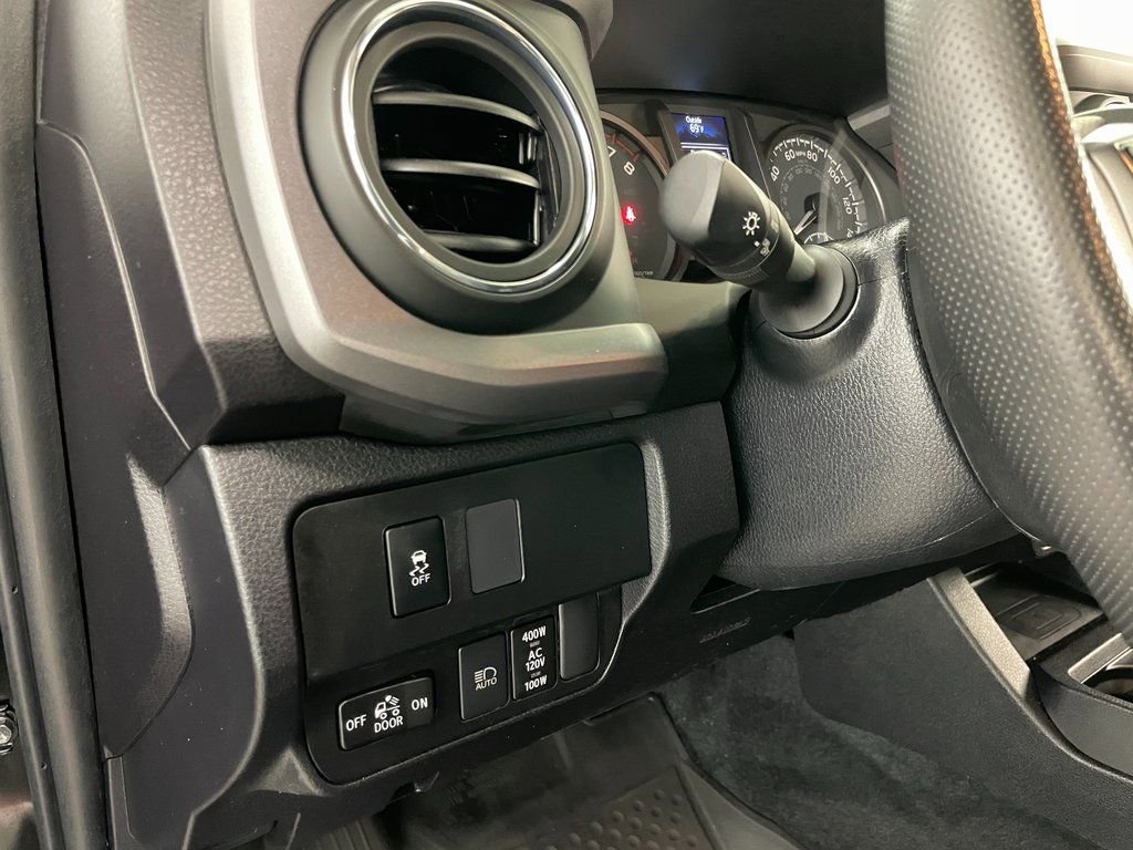 Used 2023 Toyota Tacoma TRD Sport AWD/4WD image 24