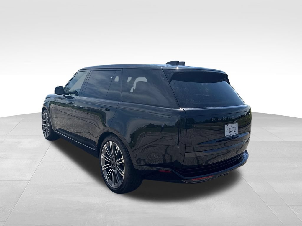 New 2026 Land Rover Range Rover Long Wheelbase SE AWD/4WD image 4