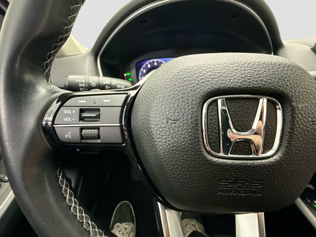 Used 2022 Honda Civic Touring image 11