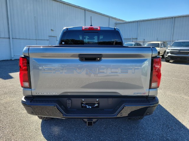 New 2026 Chevrolet Colorado ZR2 w/ Technology Package AWD/4WD image 10