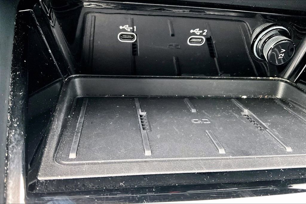 Used 2025 Audi Q5 Premium Plus w/ Premium Plus image 16