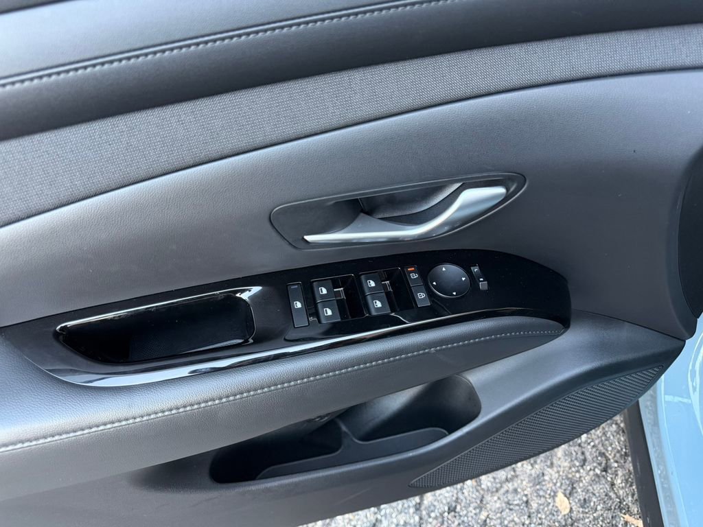 Used 2025 Hyundai Santa Cruz XRT image 14