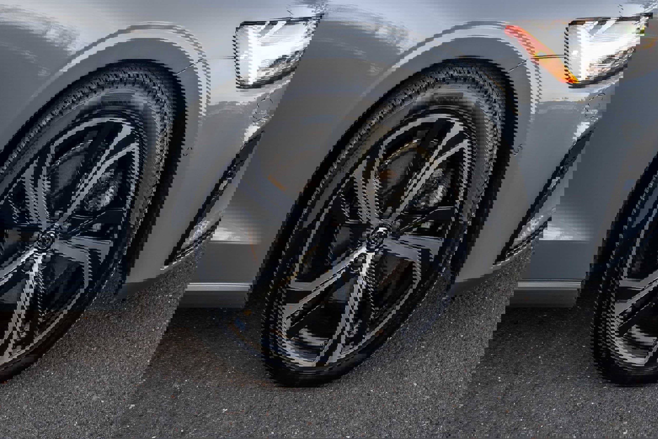 Used 2023 Volvo S60 B5 Plus w/ Climate Package image 7